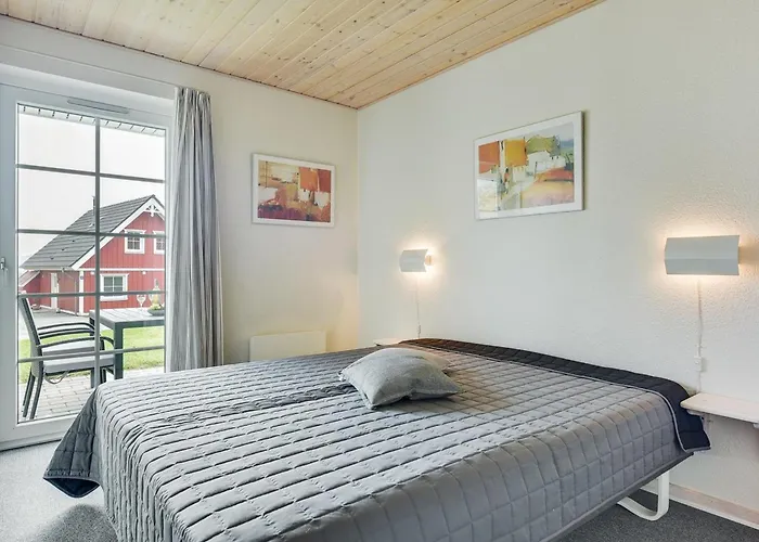 Babette - 75m To The Fjord By Interhome